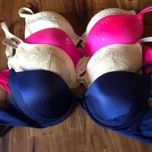 4 34D Victoria Secret bras! Great condition!